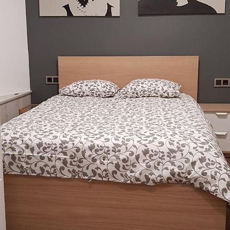 מדריד Picasso Callao Wifi Free - Temporada Rental Workers & Stud מראה חיצוני תמונה